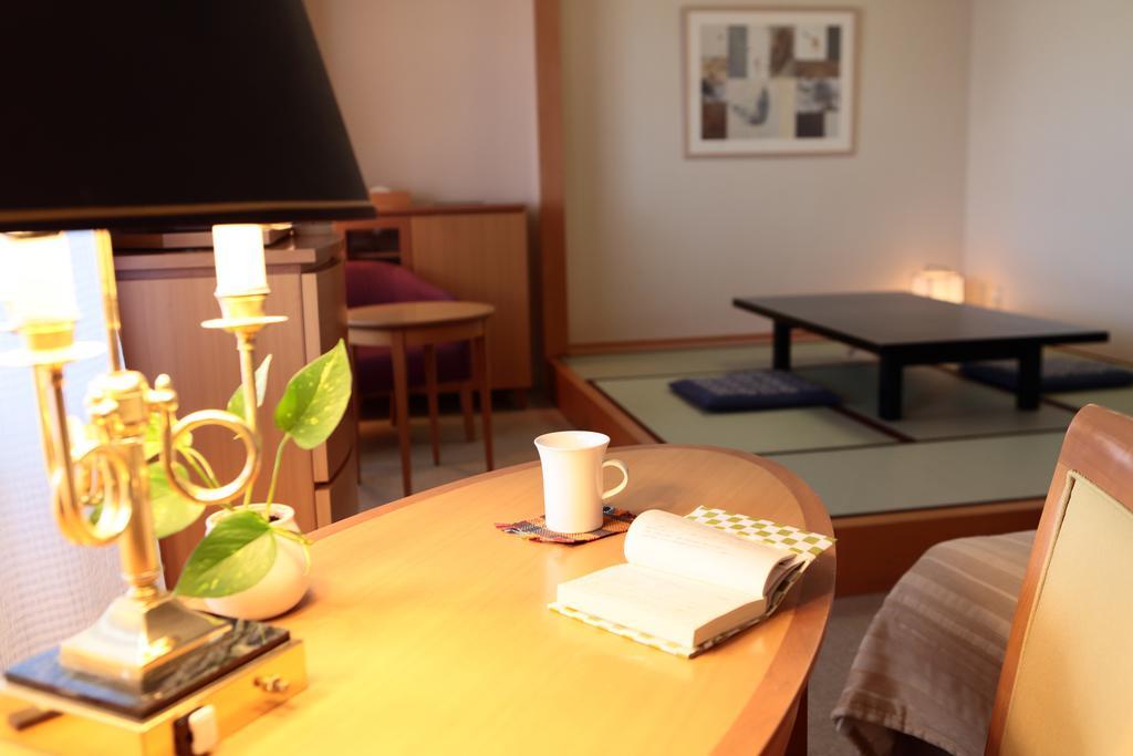 Satoyama Auberge & Hot Spring Wellness Spa Sakuragaike Kurgarden Nanto Camera foto